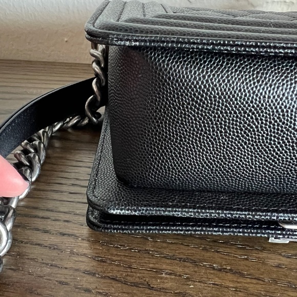 Authentic Chanel Boy Bag- Small - caviar black and ruthenium - finish metal - Picture 9 of 11